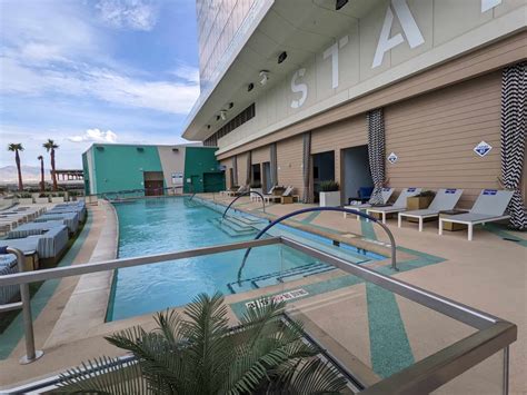 circa las vegas review